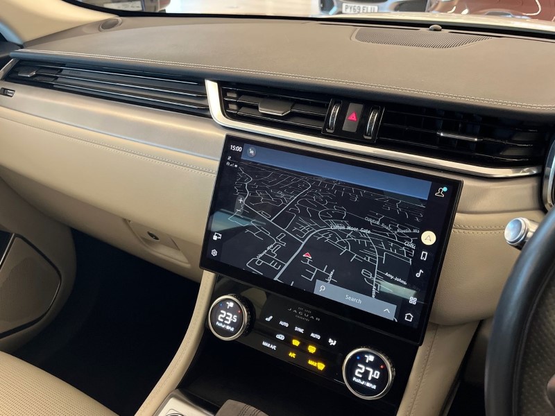 Used Jaguar F-Pace 2021 for sale - 76981905: Photo 11