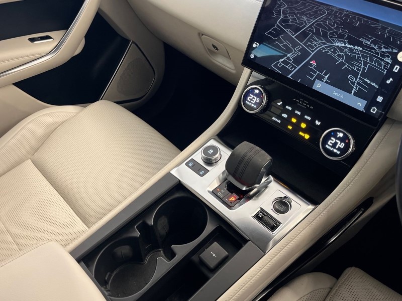 Used Jaguar F-Pace 2021 for sale - 76981905: Photo 13