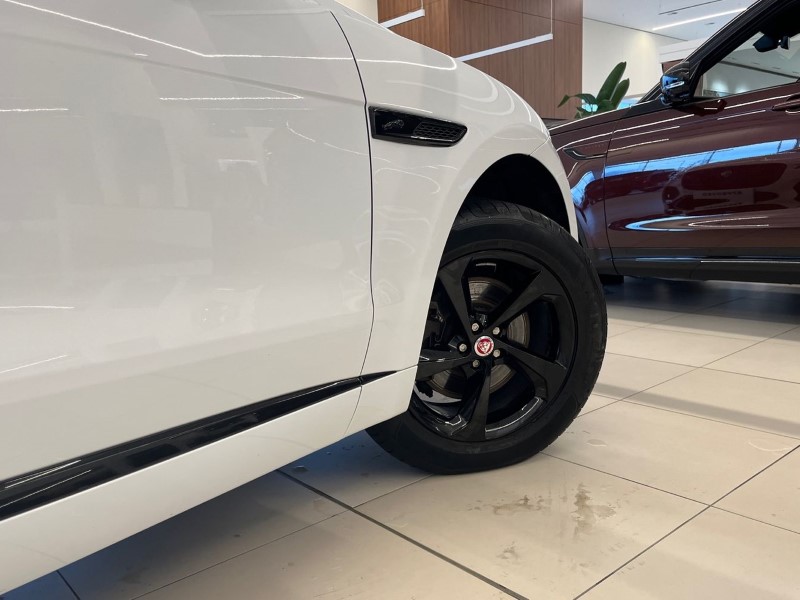 Used Jaguar F-Pace 2021 for sale - 76981905: Photo 48