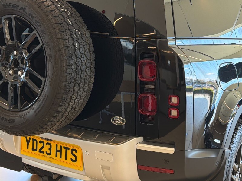 Used Land Rover Defender 2023 for sale - 78090480: Photo 19