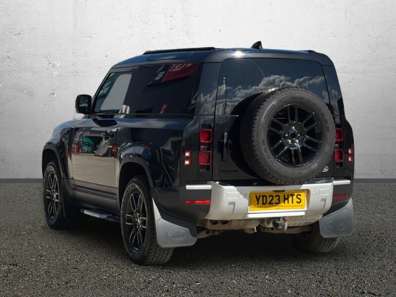 Used Land Rover Defender 2023 for sale - 78090480: Photo 2