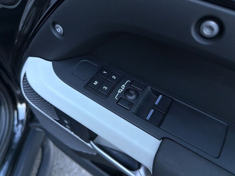 Used Land Rover Defender 2023 for sale - 78090480: Photo 23