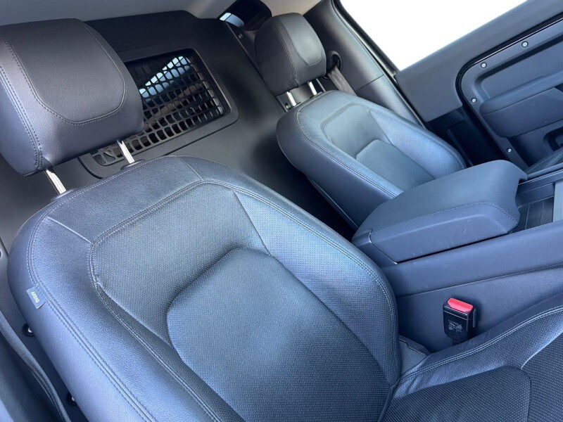 Used Land Rover Defender 2023 for sale - 78090480: Photo 26