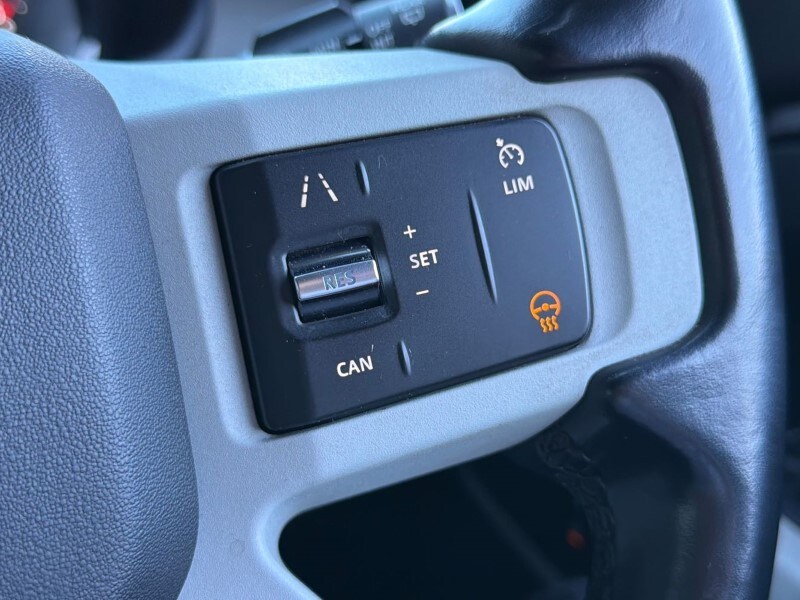 Used Land Rover Defender 2023 for sale - 78090480: Photo 27