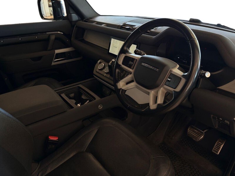 Used Land Rover Defender 2023 for sale - 78090480: Photo 9