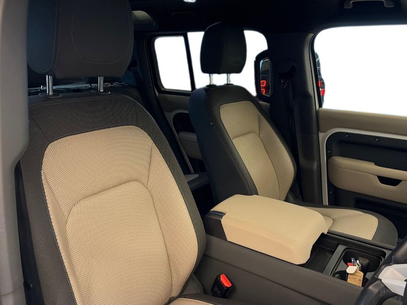 Used Land Rover Defender 2022 for sale - 76981573: Photo 27