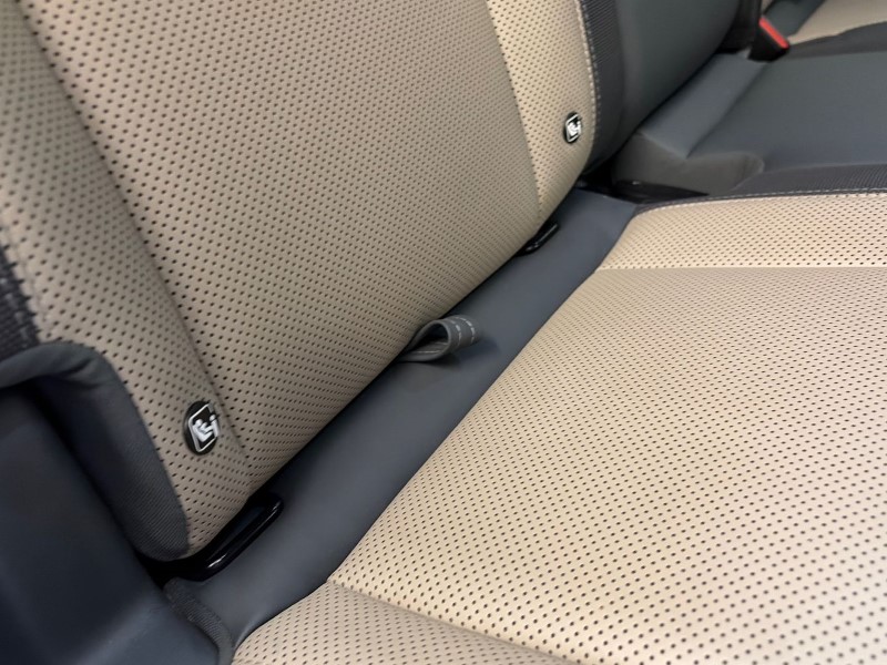 Used Land Rover Defender 2022 for sale - 76981573: Photo 41