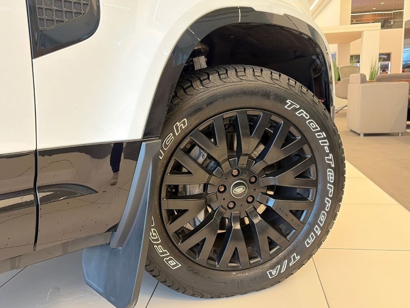 Used Land Rover Defender 2022 for sale - 76981573: Photo 52