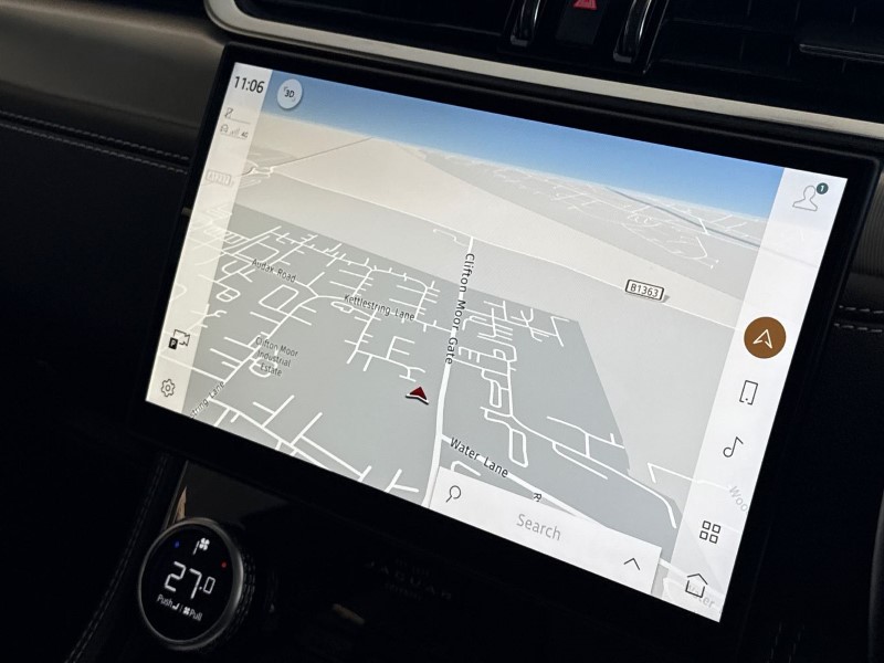 Used Jaguar F-Pace 2023 for sale - 78028104: Photo 11