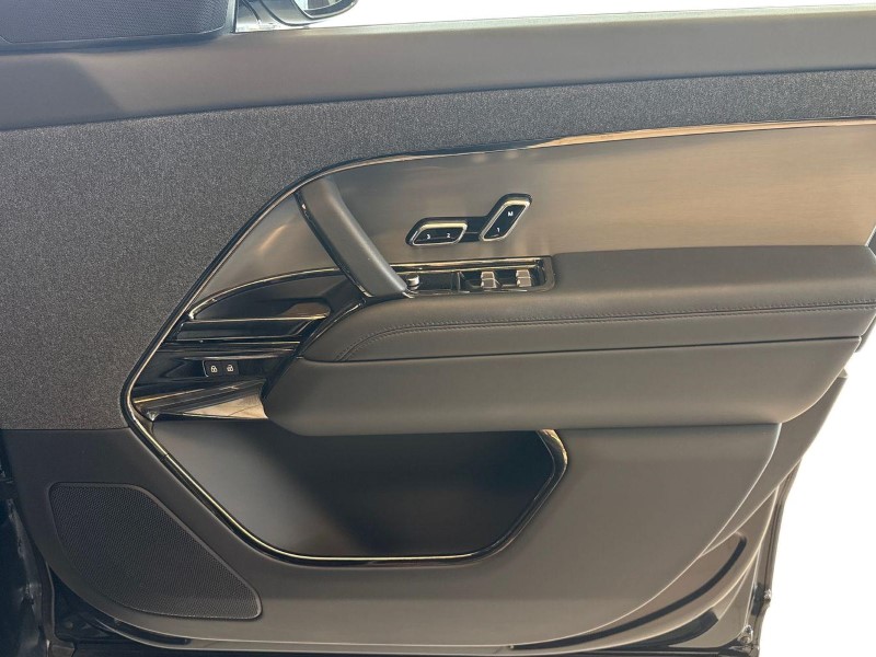 Used Land Rover Range Rover Sport 2024 for sale - 78108889: Photo 23