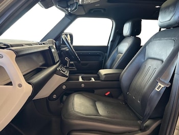 Used Land Rover Defender 2022 for sale - 78984419: Photo