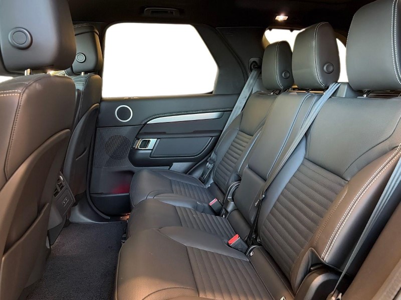 Used Land Rover Discovery 2025 for sale - 77742713: Photo 4