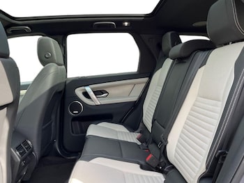 Used Land Rover Discovery Sport 2023 for sale - 76981241: Photo