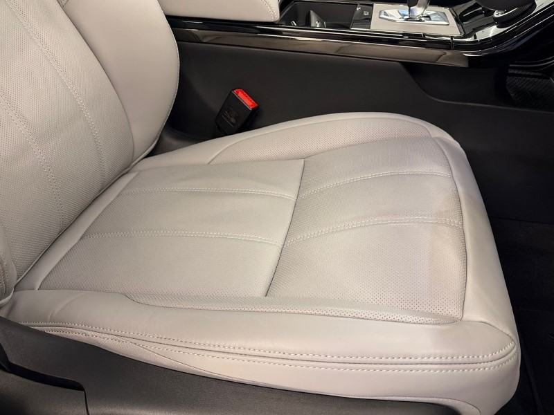 Used Land Rover Range Rover Evoque 2023 for sale - 77210353: Photo 26