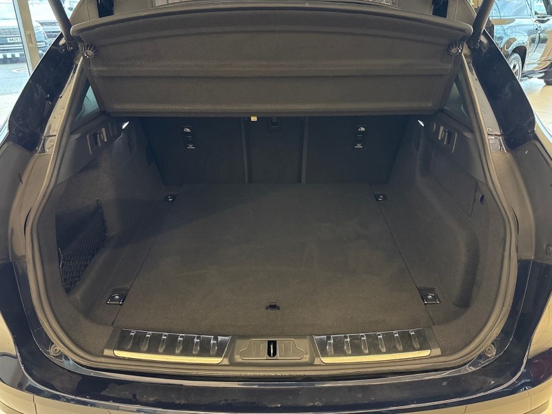 Used Jaguar F-Pace 2022 for sale - 76981354: Photo 10