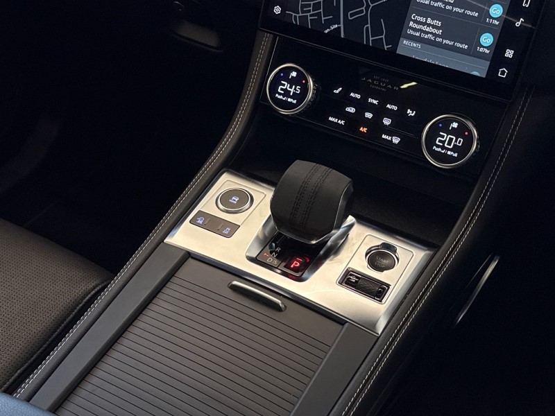 Used Jaguar F-Pace 2022 for sale - 76981354: Photo 13