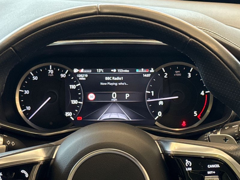 Used Jaguar F-Pace 2022 for sale - 76981354: Photo 16