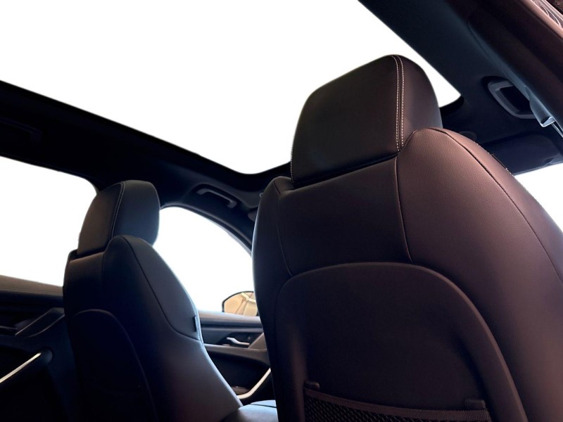 Used Jaguar F-Pace 2022 for sale - 76981354: Photo 21