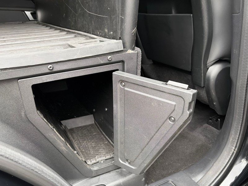 Used Land Rover Discovery 2023 for sale - 77025601: Photo 4