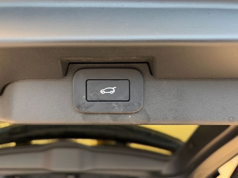 Used Land Rover Discovery 2023 for sale - 77025601: Photo 44