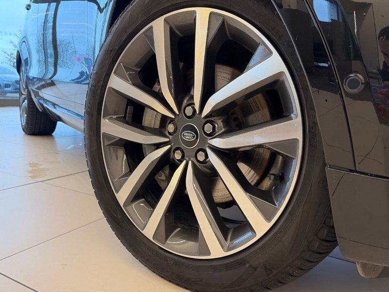 Used Land Rover Discovery 2023 for sale - 77025601: Photo 48