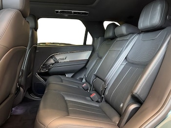 Used Land Rover Range Rover Sport 2023 for sale - 79479111: Photo
