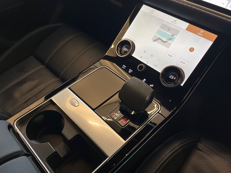 Used Land Rover Range Rover Velar 2022 for sale - 76981892: Photo 13