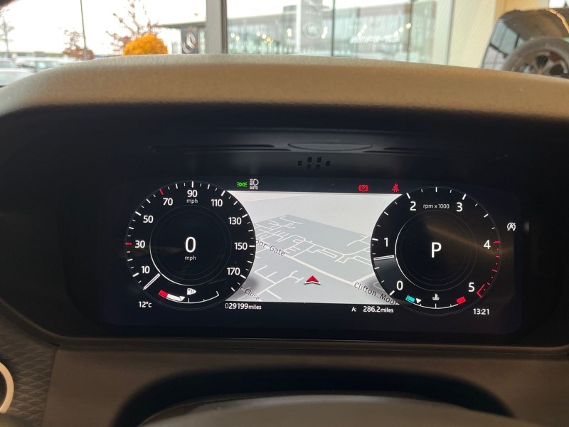 Used Land Rover Range Rover Velar 2022 for sale - 76981892: Photo 16