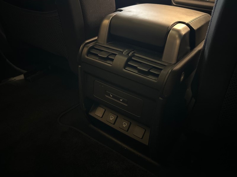 Used Land Rover Defender 2023 for sale - 77300608: Photo 18