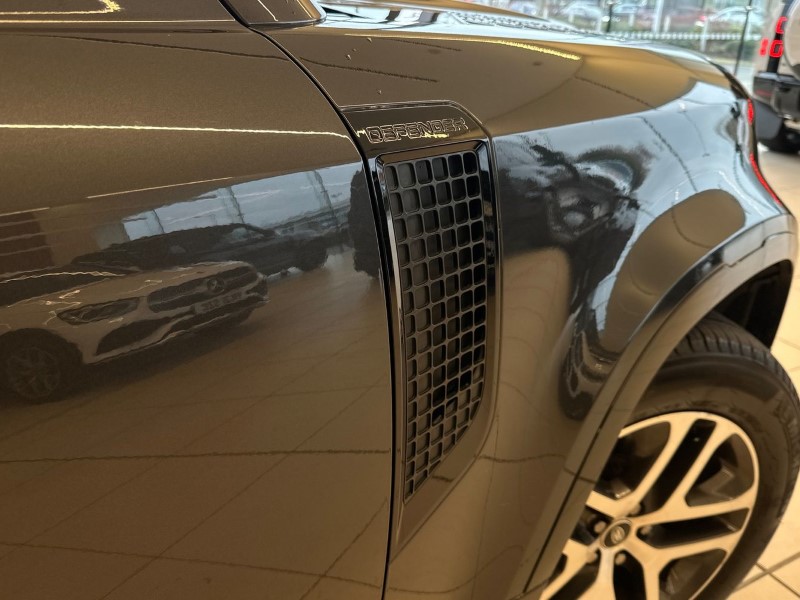 Used Land Rover Defender 2023 for sale - 77300608: Photo 20