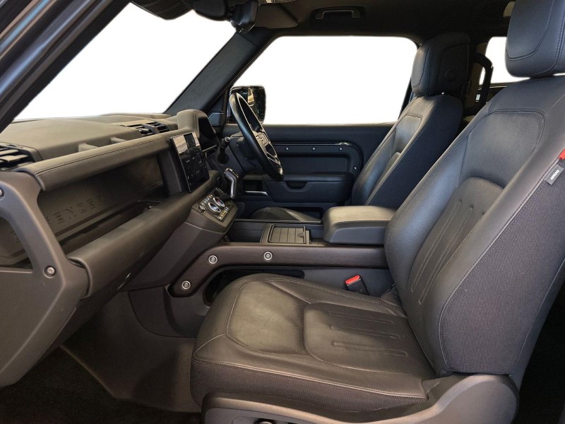 Used Land Rover Defender 2023 for sale - 77300608: Photo 3