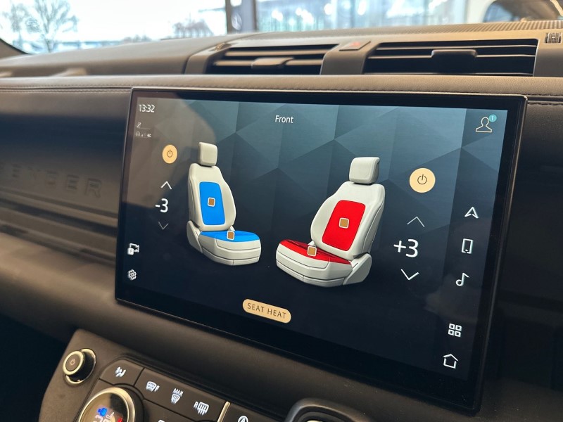 Used Land Rover Defender 2023 for sale - 77300608: Photo 34