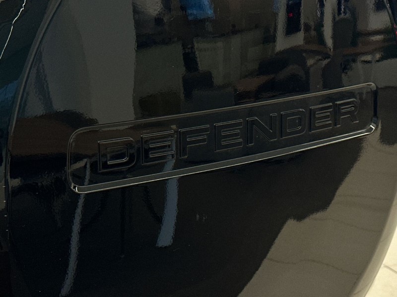 Used Land Rover Defender 2023 for sale - 77300608: Photo 46