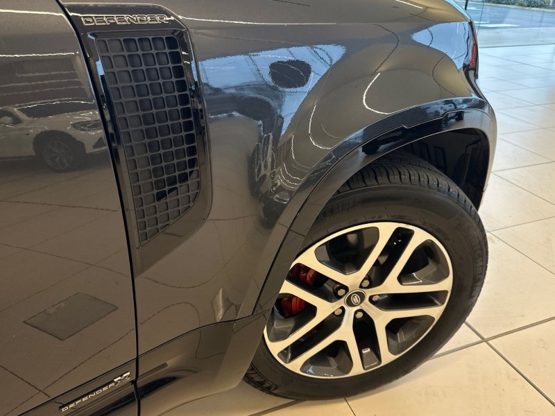 Used Land Rover Defender 2023 for sale - 77300608: Photo 50