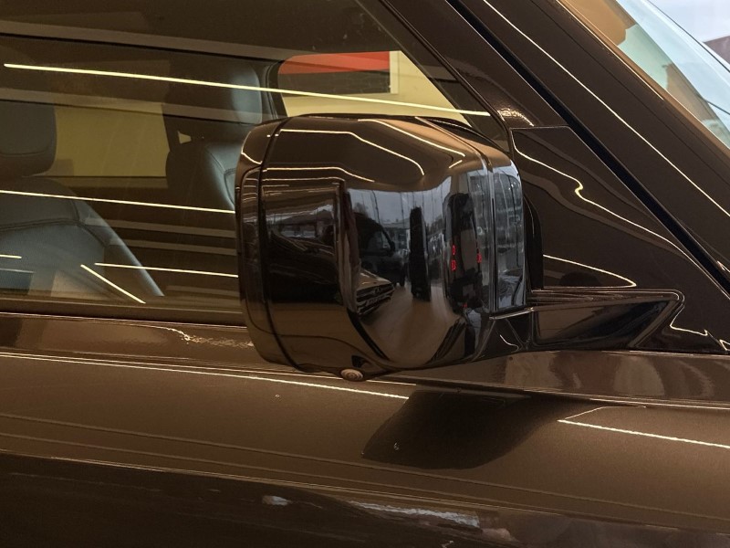 Used Land Rover Defender 2023 for sale - 77300608: Photo 51