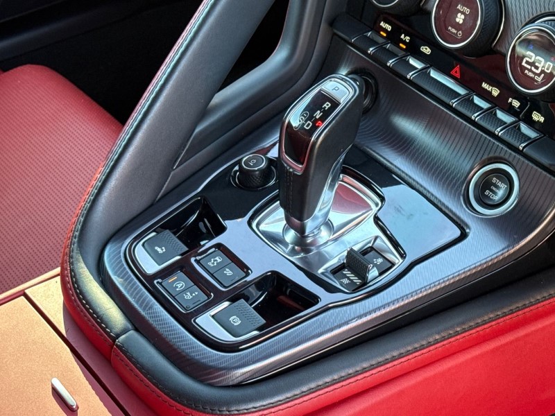 Used Jaguar F-Type 2018 for sale - 76980818: Photo 13