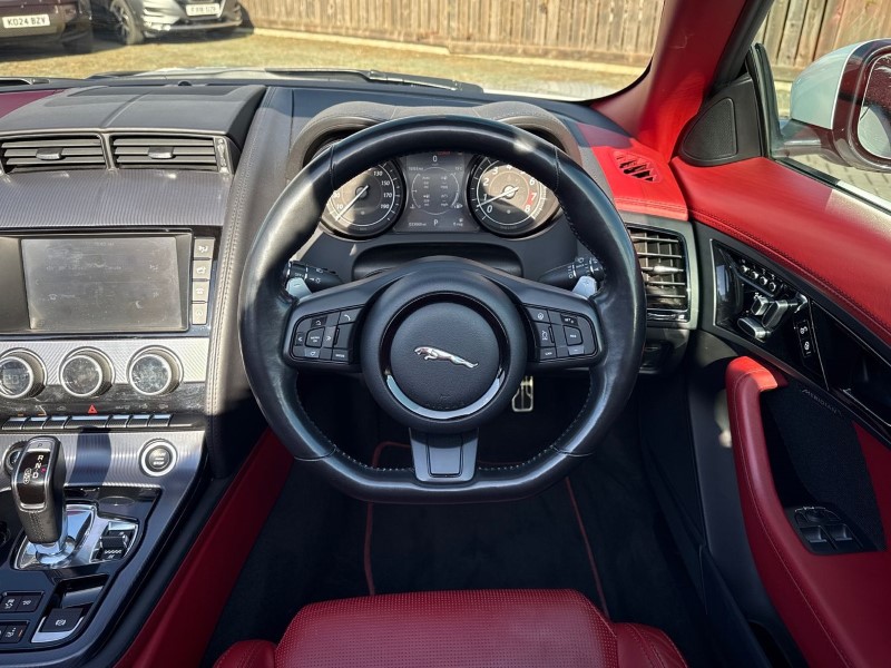 Used Jaguar F-Type 2018 for sale - 76980818: Photo 15