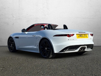 Used Jaguar F-Type 2018 for sale - 76980818: Photo