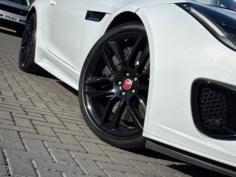 Used Jaguar F-Type 2018 for sale - 76980818: Photo 41