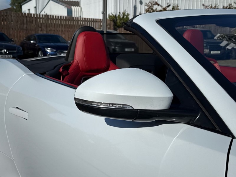 Used Jaguar F-Type 2018 for sale - 76980818: Photo 47