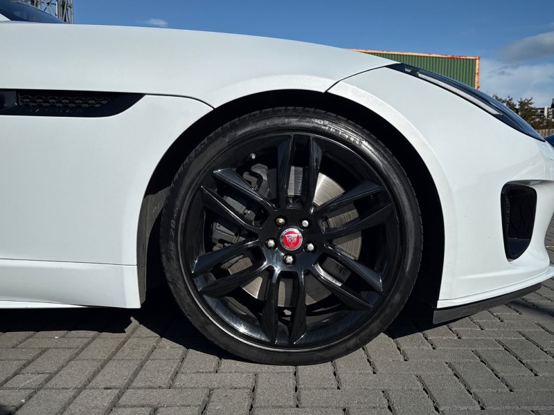 Used Jaguar F-Type 2018 for sale - 76980818: Photo 8