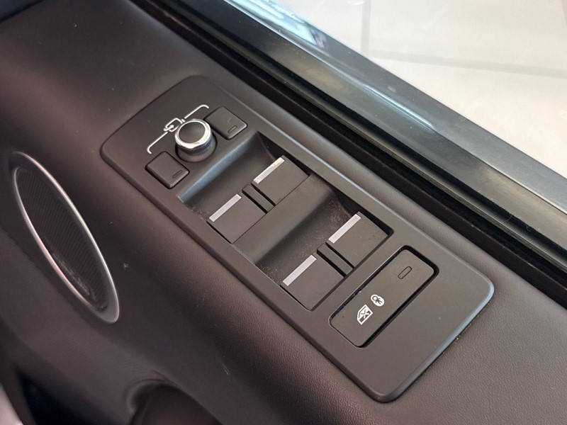 Used Land Rover Discovery 2019 for sale - 77803995: Photo 23