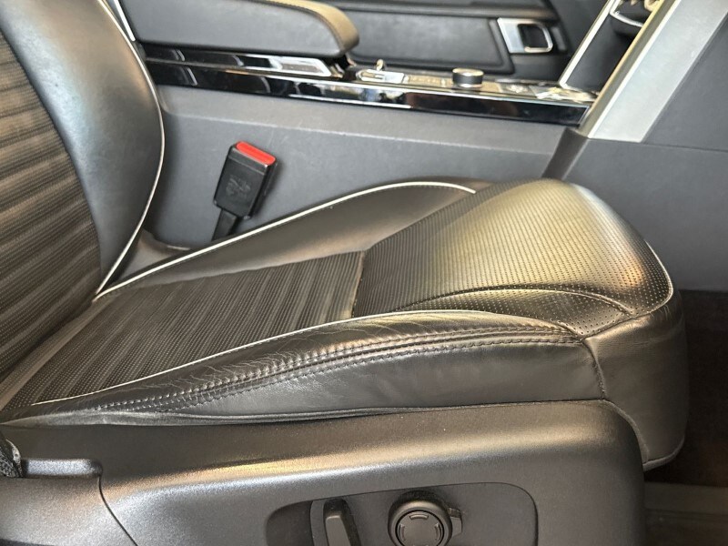 Used Land Rover Discovery 2019 for sale - 77803995: Photo 25