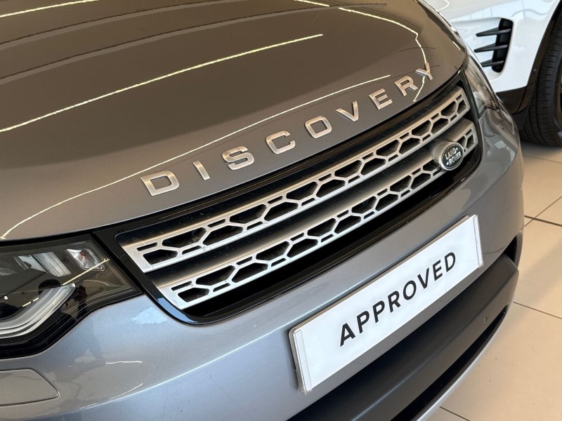 Used Land Rover Discovery 2019 for sale - 77803995: Photo 42