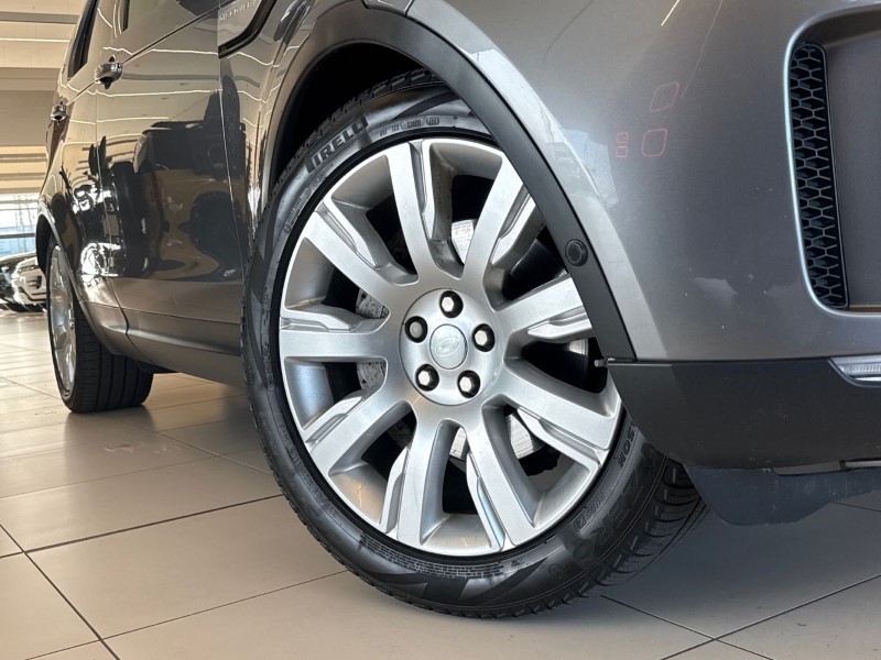 Used Land Rover Discovery 2019 for sale - 77803995: Photo 43