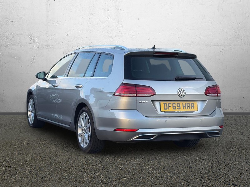 Used Volkswagen Golf 2020 for sale - 77005477: Photo 2