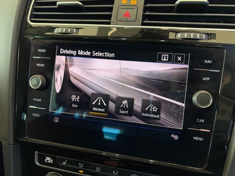 Used Volkswagen Golf 2020 for sale - 77005477: Photo 35