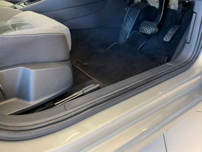 Used Volkswagen Golf 2020 for sale - 77005477: Photo 41