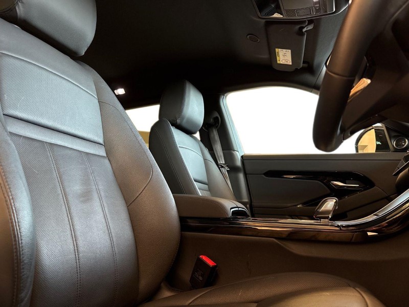 Used Land Rover Range Rover Evoque 2024 for sale - 76981923: Photo 25