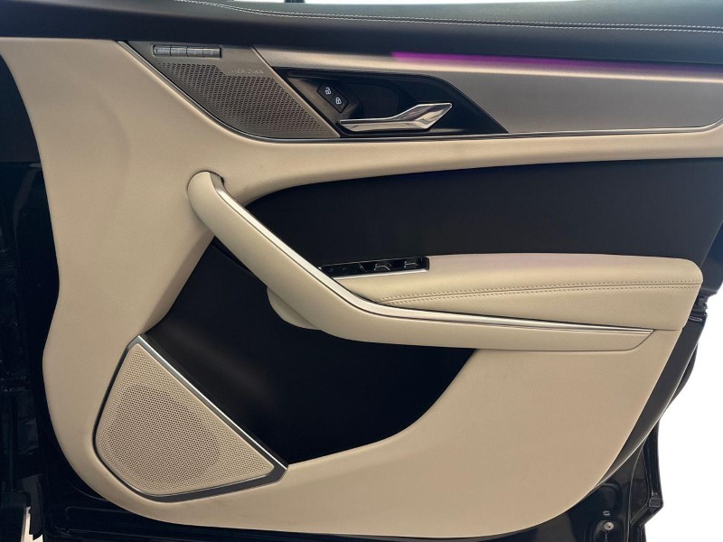 Used Jaguar F-Pace 2023 for sale - 78093011: Photo 22